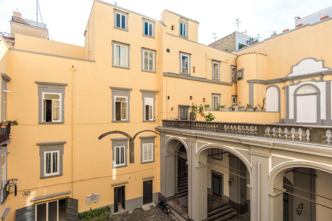 Bed and breakfast In...napoli 3*